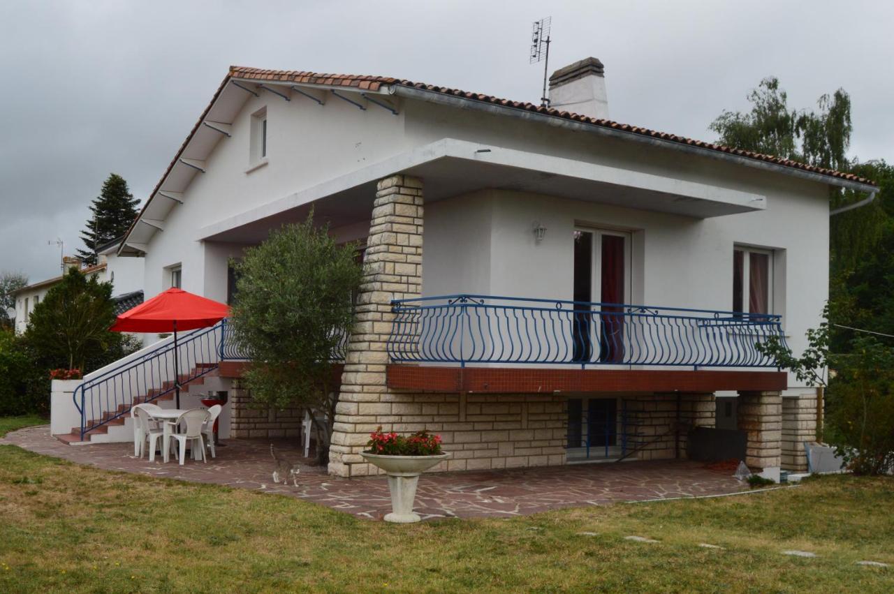 Maison De Vacances Saint-Sulpice-de-Royan Exterior foto